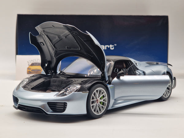 Porsche 918 Spyder Weissach Package 2013 Liquid Metal Chrome Blue