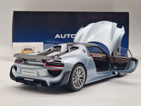 Porsche 918 Spyder Weissach Package 2013 Liquid Metal Chrome Blue