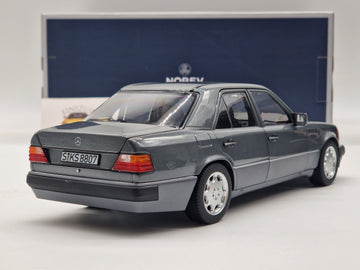 Mercedes-Benz 500E W124 1990 5.0 V8 Pearl Grey Metallic