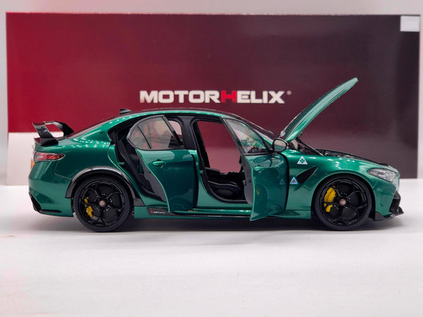 Alfa Romeo Giulia GTAm Montreal Green