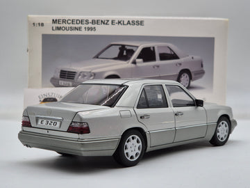 Mercedes-Benz E320 Limousine 1995 Silver