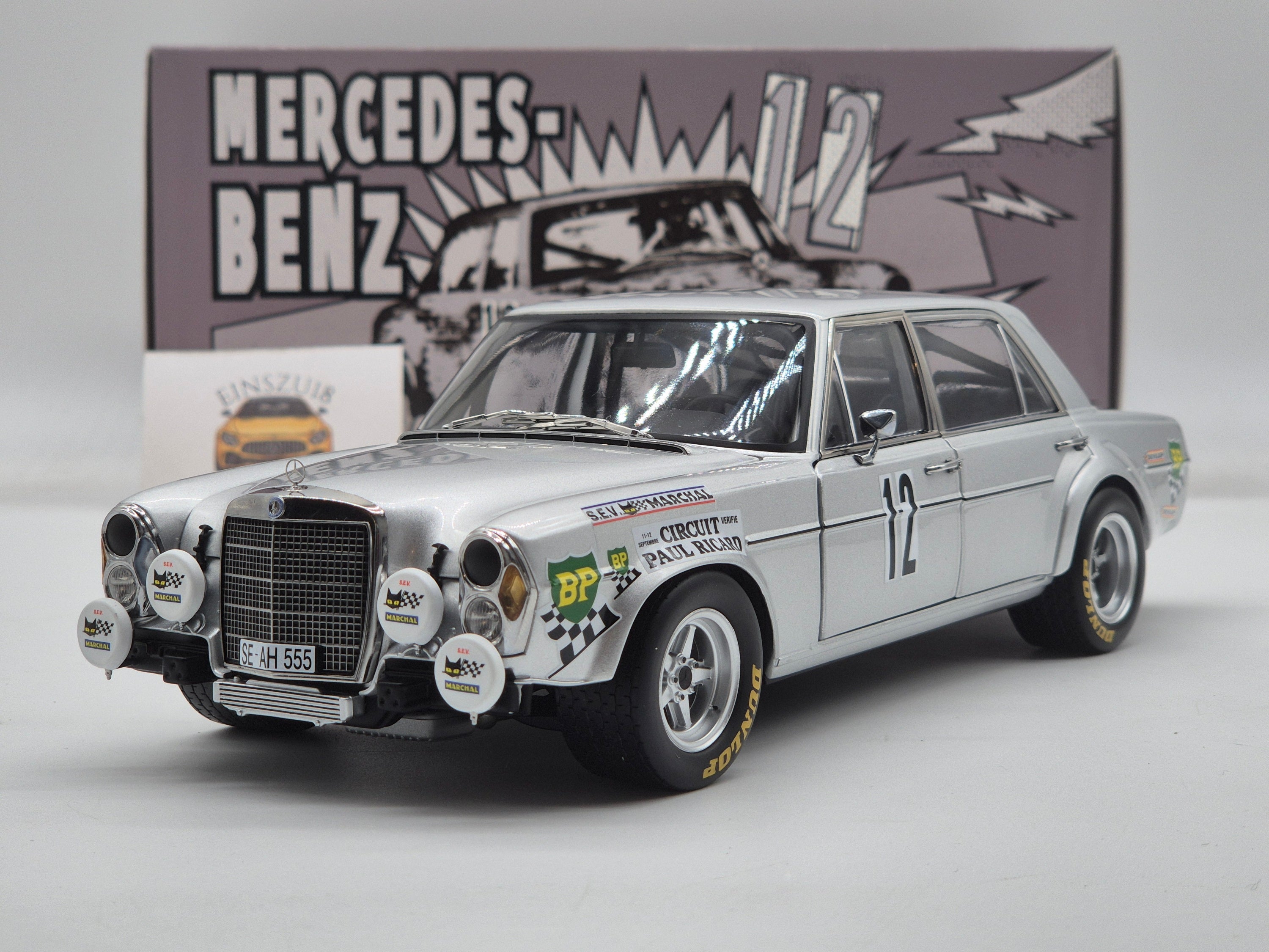 Mercedes-Benz AMG 300SEL 6.8 1971 Silver (Asia Exclusive)