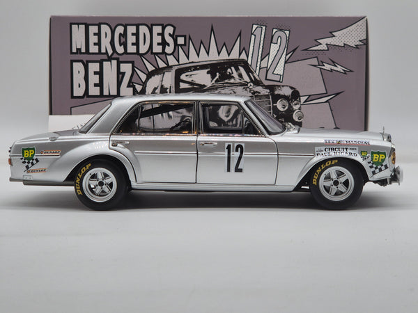 Mercedes-Benz AMG 300SEL 6.8 1971 Silver (Asia Exclusive)