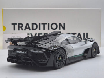 Mercedes-Benz AMG One Hightech Silver Star Livery