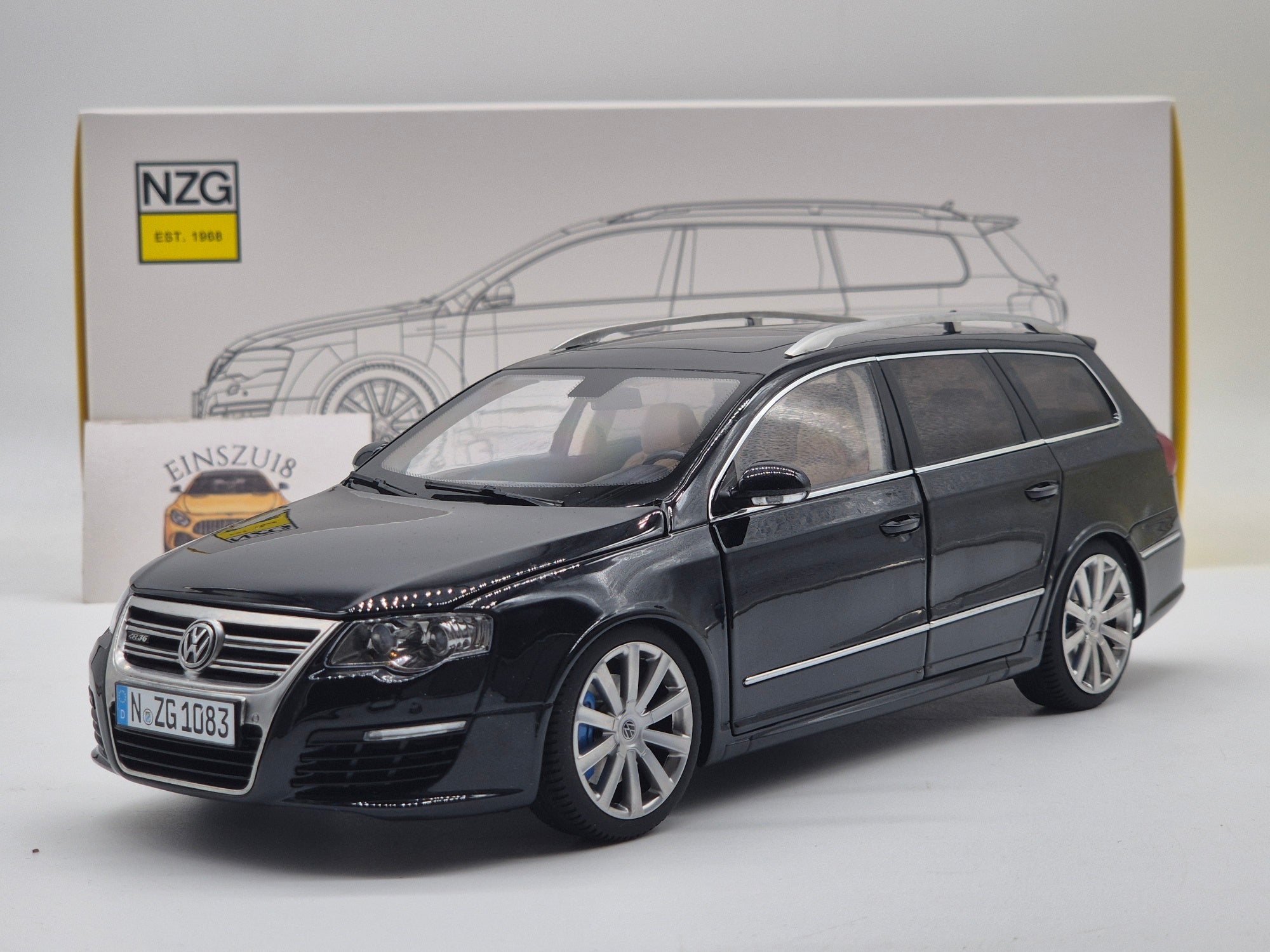 Volkswagen Passat R36 Kombi 2009 Deep Black