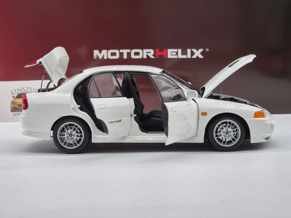 Mitsubishi Lancer EVO Evolution IV 1999 Scotia White