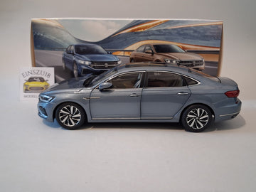 1:18 Volkswagen Passat Pro (2022)