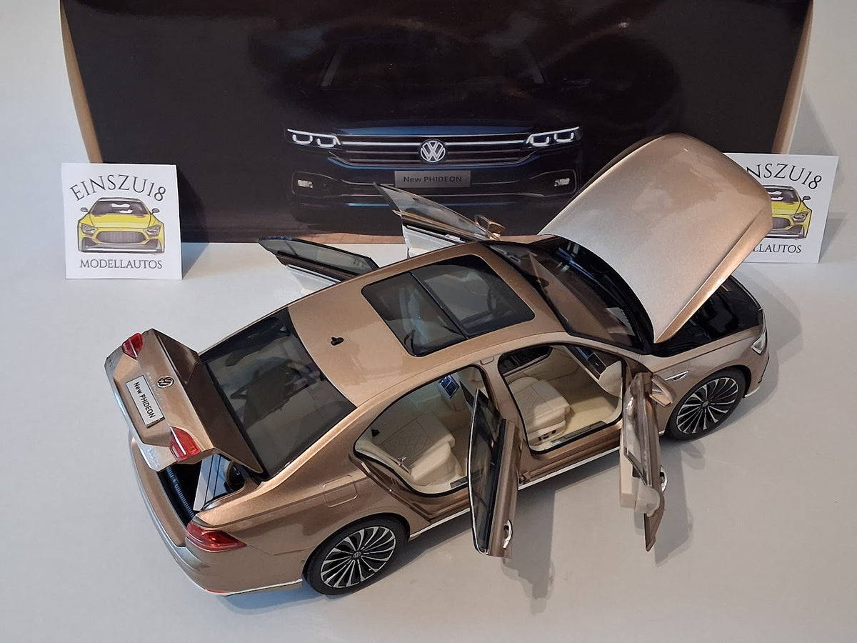 1:18 Volkswagen New Phideon 2 Gold Metallic