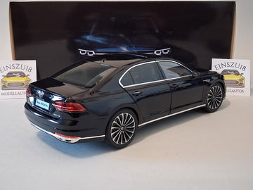 1:18 Volkswagen New Phideon 2 Blue Metallic
