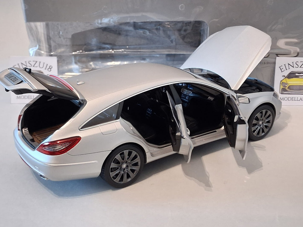Mercedes-Benz CLS Shooting Brake X218 - Paris Auto Salon limited edition 1 of 218