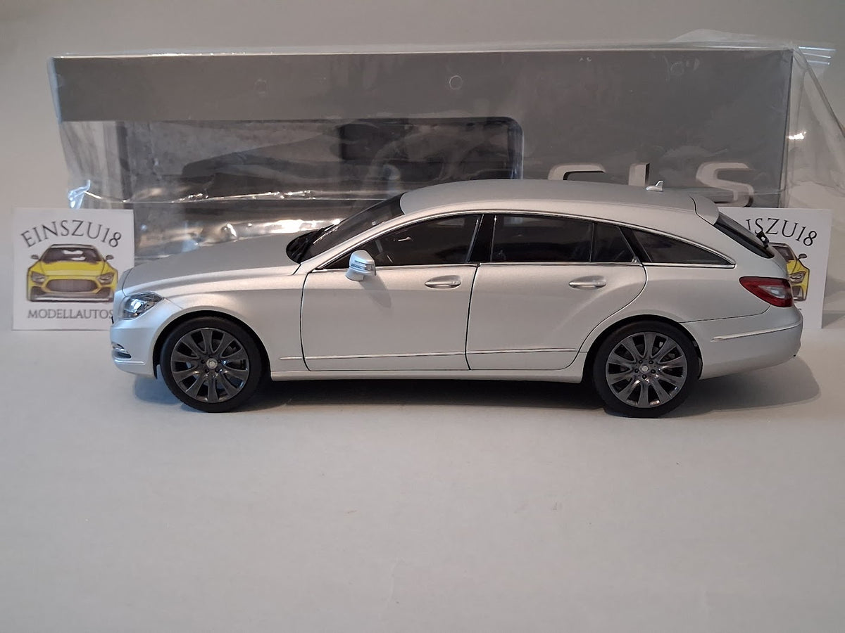 Mercedes-Benz CLS Shooting Brake X218 - Paris Auto Salon limited edition 1 of 218