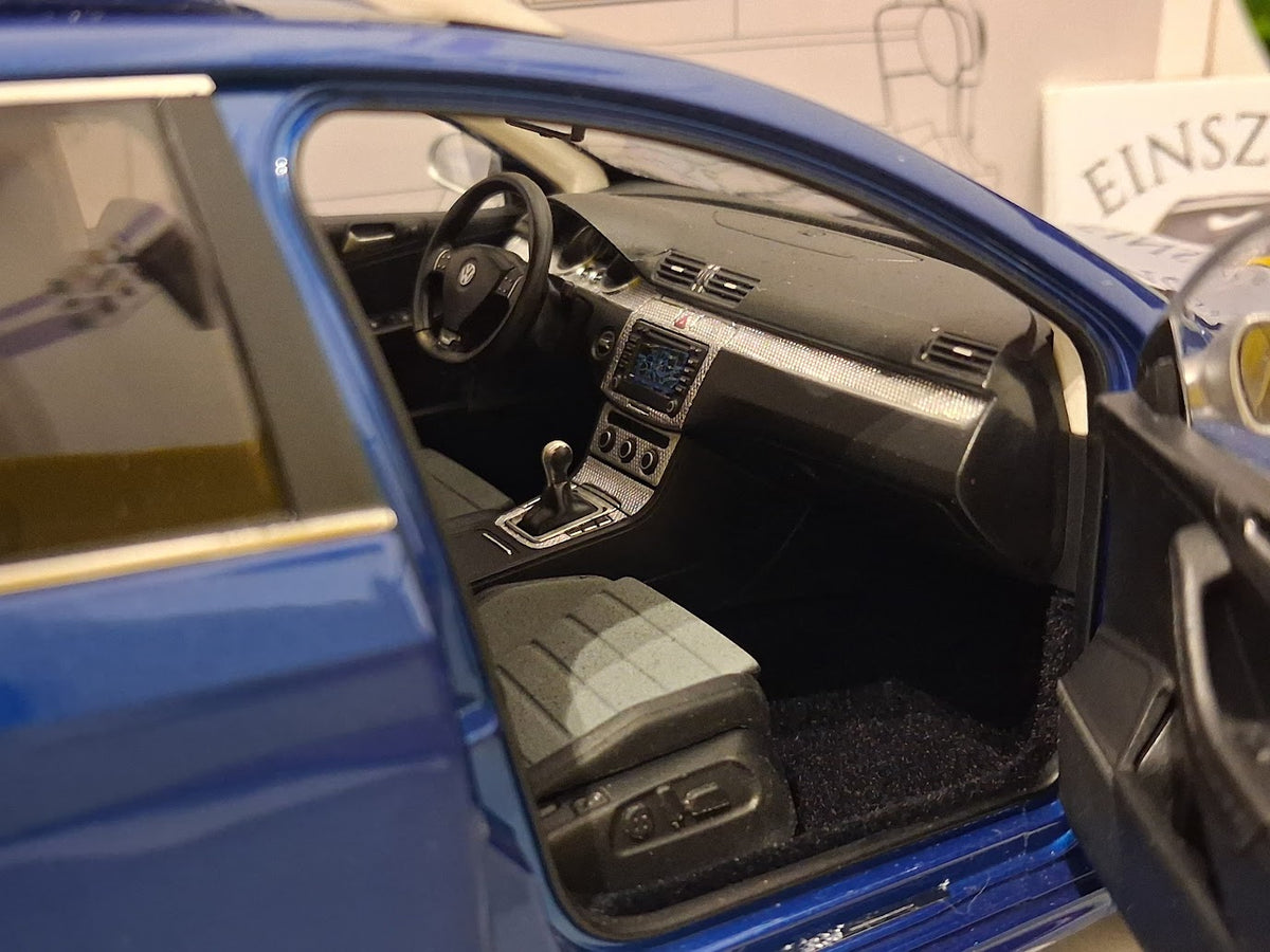Volkswagen Passat R36 Kombi 2009 Biscaya Blue