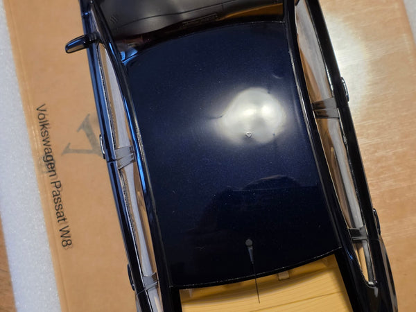 Volkswagen Passat W8 Limousine 2001 Indigo Blue
