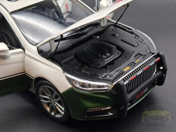 Hongqi Red Flag H5 Sedan Armed Police
