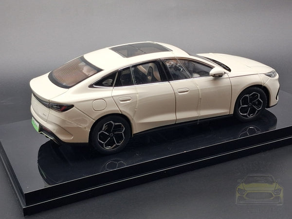 BYD Seal 06 DM-i EV 1:18