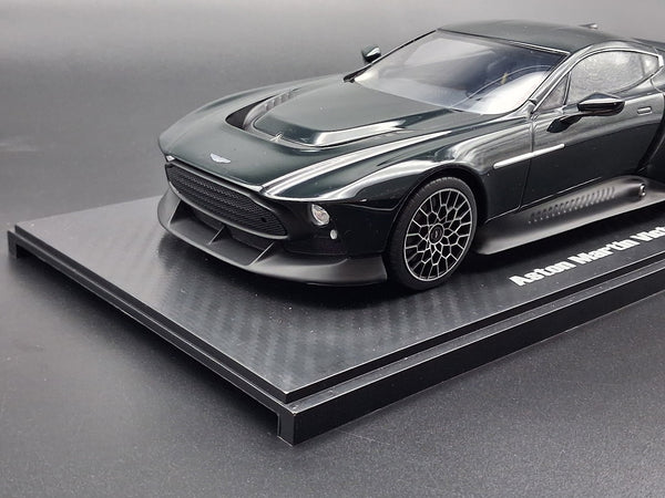 Aston Martin Victor Pentland Green 2021 - GT428