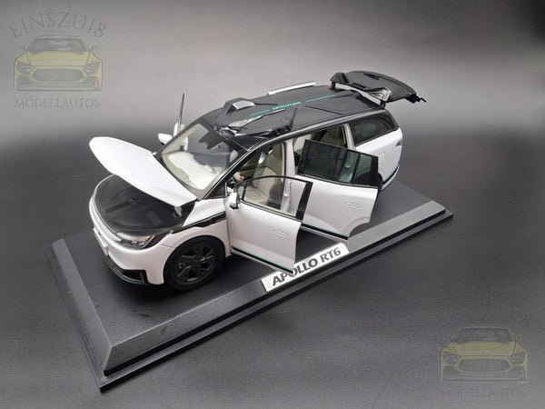 Apollo RT6 "Robotaxi" Weiss (2022)