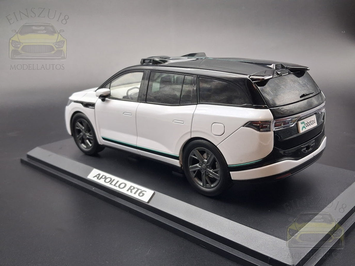 Apollo RT6 "Robotaxi" Weiss (2022)