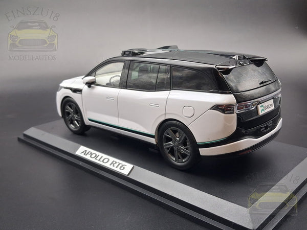 Apollo RT6 "Robotaxi" Weiss (2022)