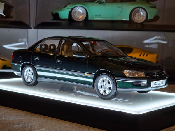 Opel Omega B 1996 Jungle Green - 1800433