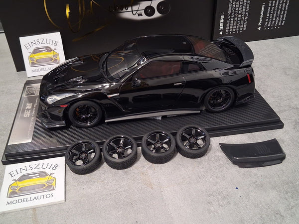 1:18 Onemodel Nissan GT-R 2017 Black mit Wechselbaren Felgen + Vitrine - OM25N04