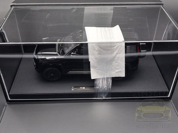 BYD Yangwang U8 Schwarz