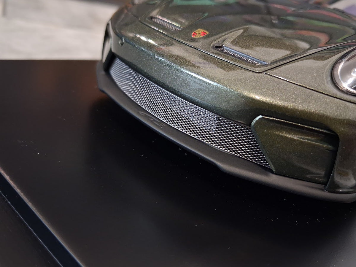 Porsche 911 GT3 90 F. A. Porsche (992.2) Green 1:18 – Limited Edition 992 pcs. - WAP0212030T90Y
