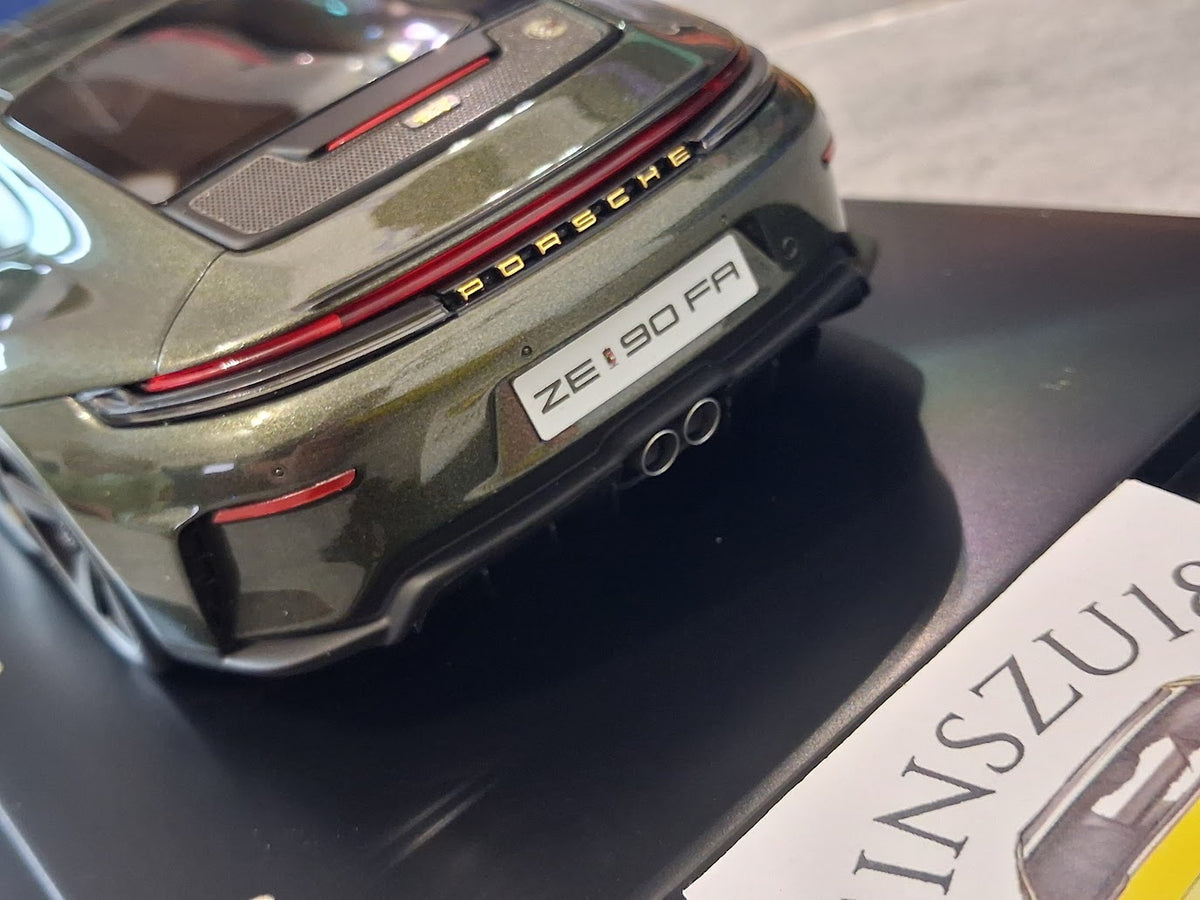 Porsche 911 GT3 90 F. A. Porsche (992.2) Green 1:18 – Limited Edition 992 pcs. - WAP0212030T90Y