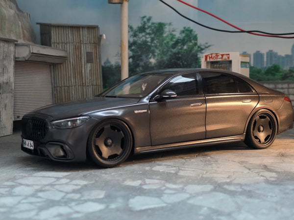 Mercedes-Benz AMG S63 E V223 Graphitgrau Magno - 1 of 1