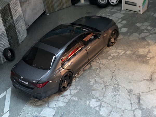 Mercedes-Benz AMG S63 E V223 Graphitgrau Magno - 1 of 1