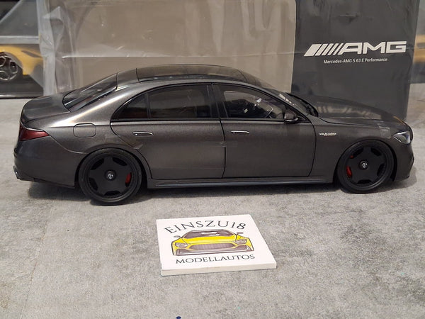 Mercedes-Benz AMG S63 E V223 Graphitgrau Magno - 1 of 1