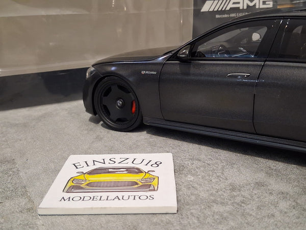 Mercedes-Benz AMG S63 E V223 Graphitgrau Magno - 1 of 1