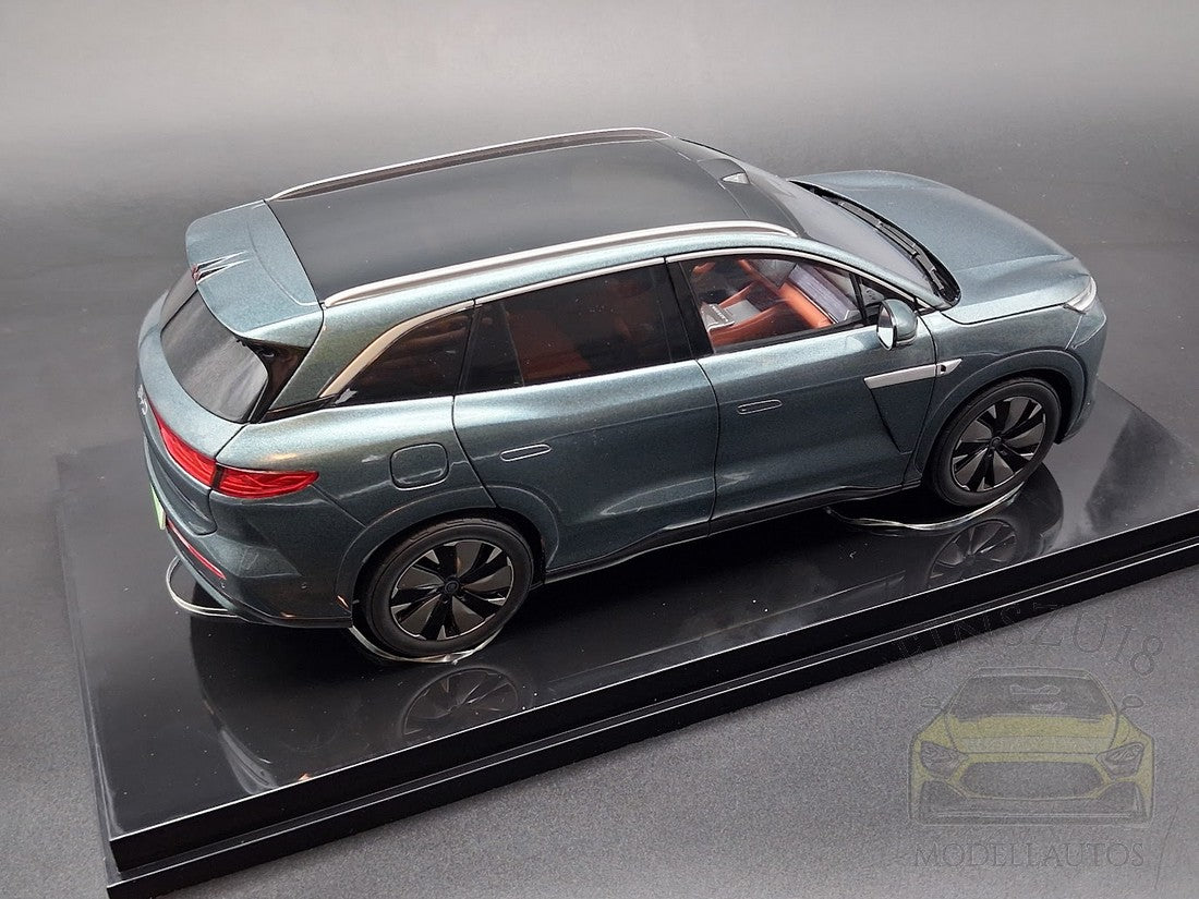 BYD Tang L EV Grau-Grün Metallic