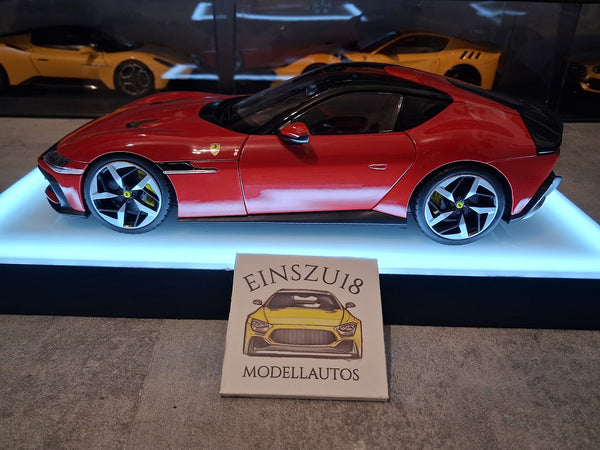 Polistil Ferrari 12cilindri 1 of 1 - Rosso Corsa & Silver wheels