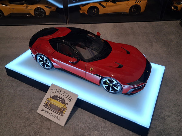 Polistil Ferrari 12cilindri 1 of 1 - Rosso Corsa & Silver wheels