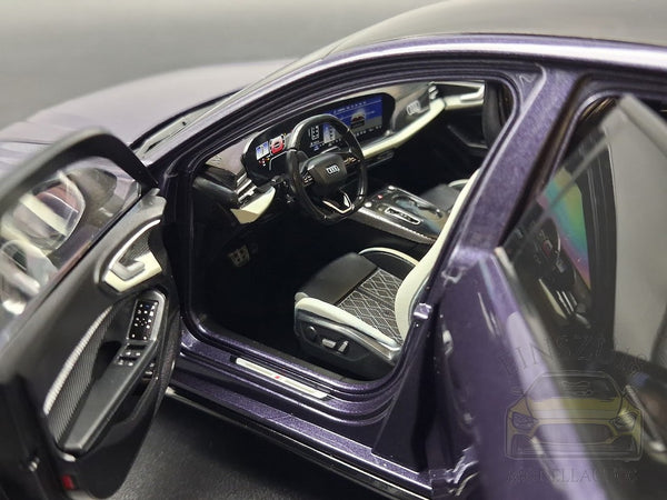 Audi A5L Lila Metallic (China-exclusive)