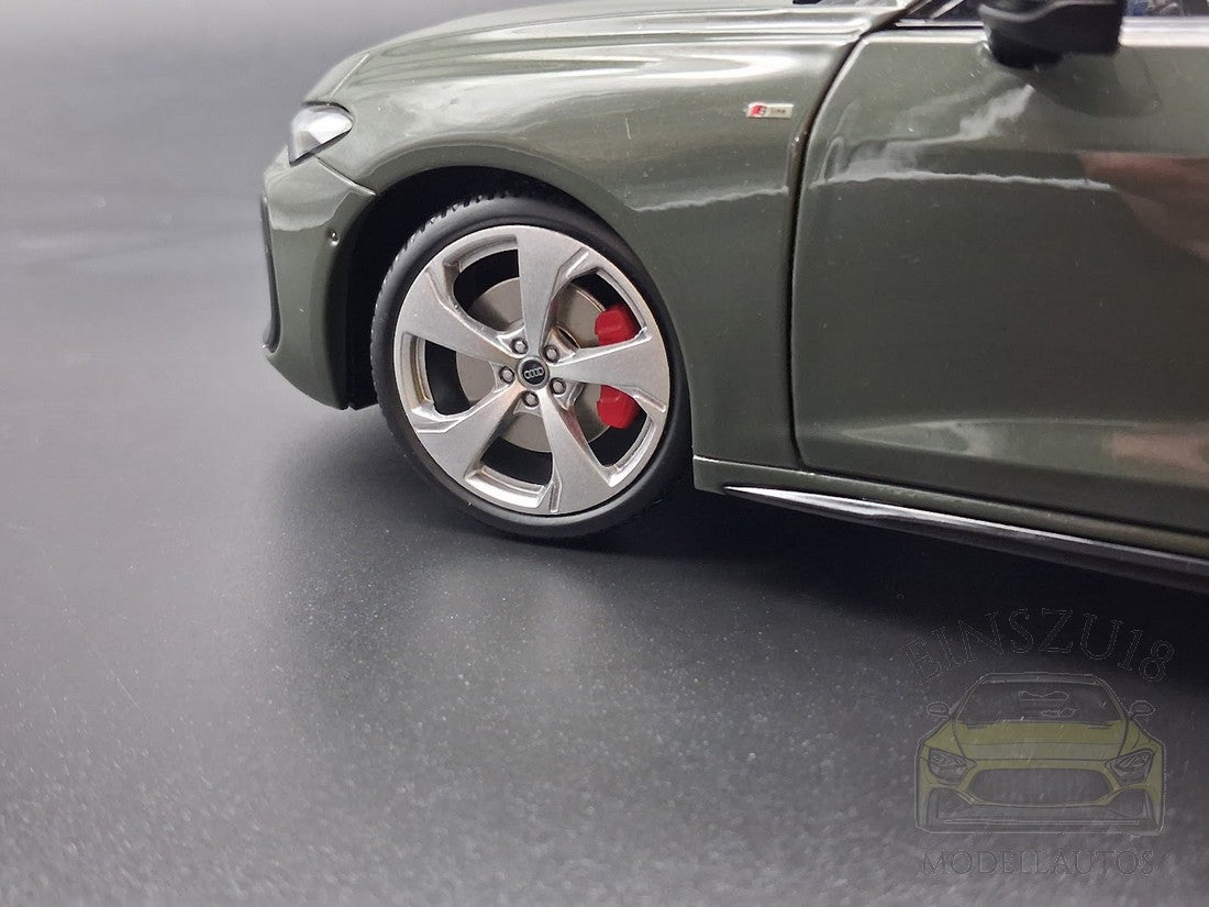 Audi A5L Graugrün Uni (China-exclusive)