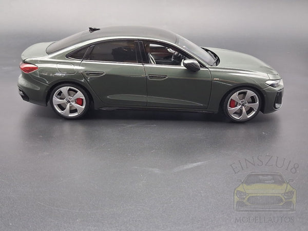 Audi A5L Graugrün Uni (China-exclusive)