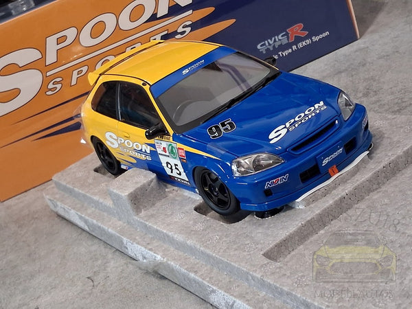 Motorhelix Honda Civic Type R (EK9) SPOON + Motor & Motorkran