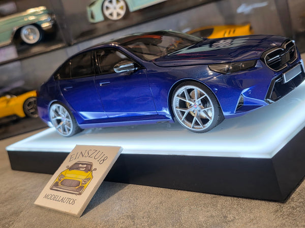 1 of 1  Minichamps BMW M5 2024 Blue Metallic - HRE Wheels Silver - 110023802