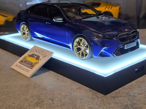 1 of 1  Minichamps BMW M5 2024 Blue Metallic - HRE Wheels Gold - 110023802
