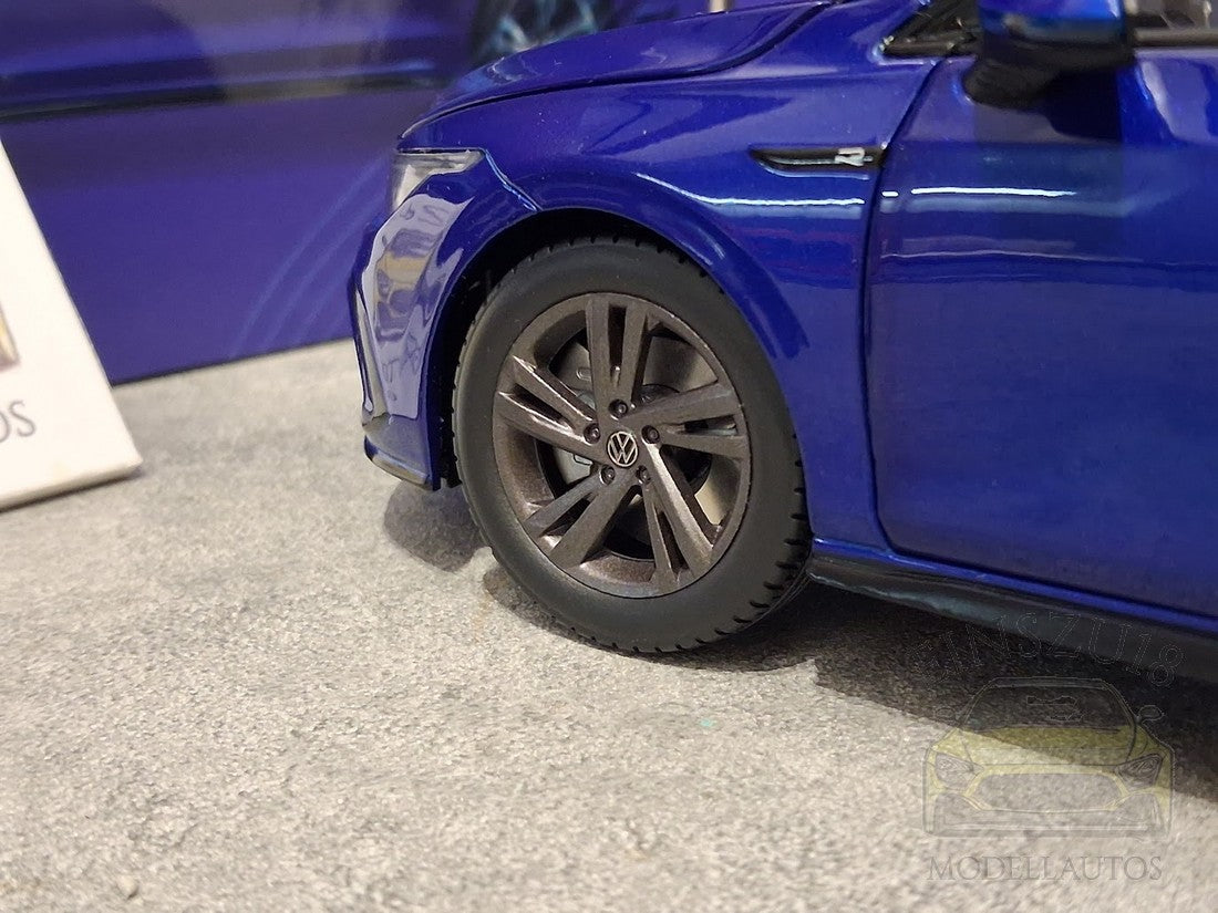 VW Golf VIII 8 (2020) DIGITAL R-LINE BLUE Modellauto China