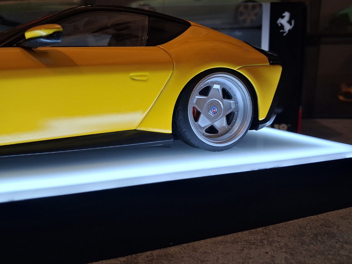 1 of 1 Polistil Ferrari 12Cilindri Giallo Modena HRE Style Wheels - 18FE02014-WB