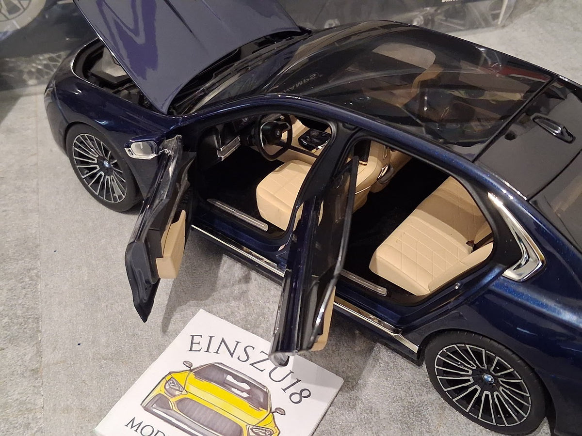 1:18 BMW i7 Dunkelblau Metallic Einzelstück 1 of 1 Minichamps