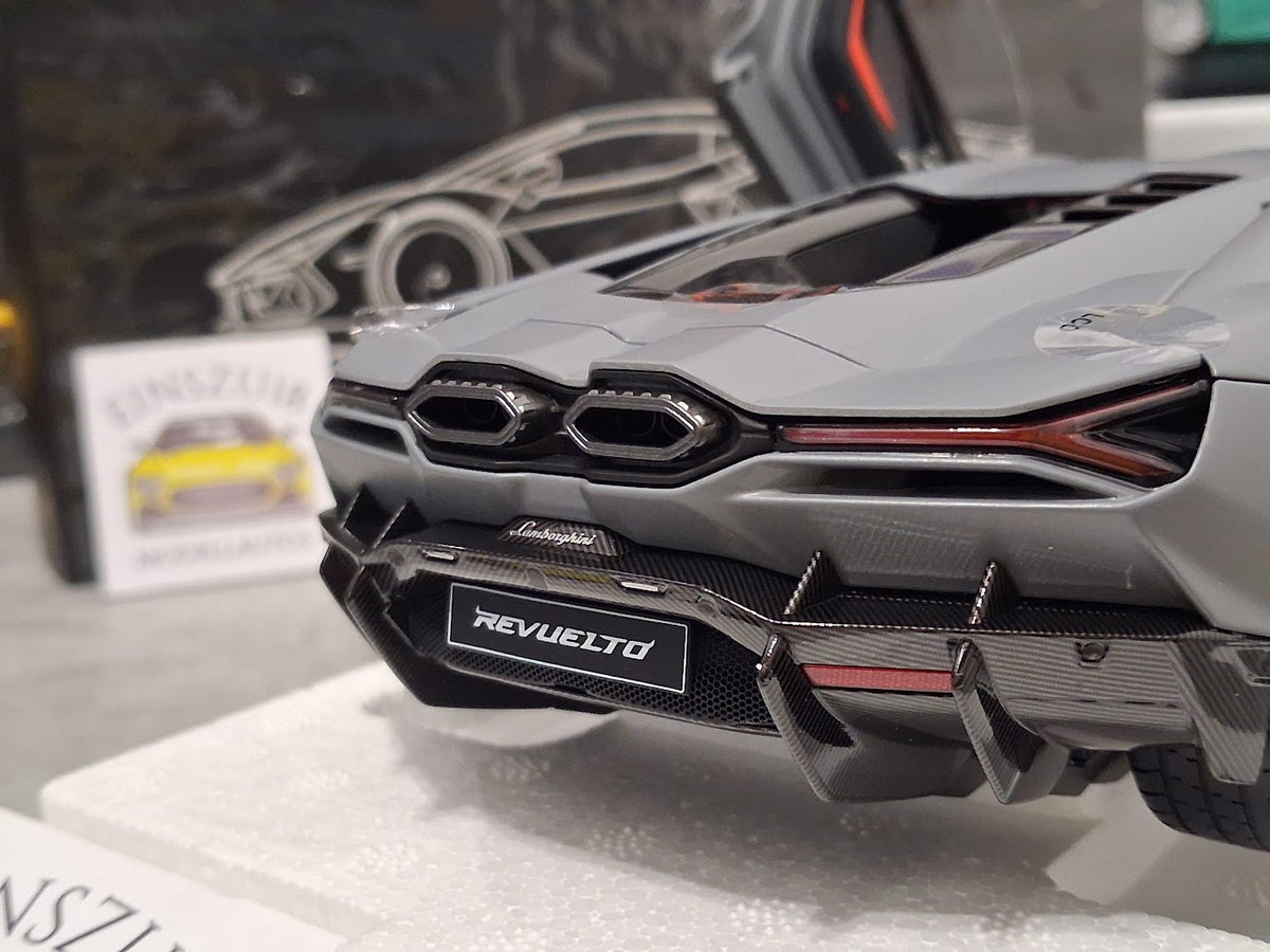 1:18 LCD Models - 2023 Lamborghini Revuelto Matte Grey - LCD18026-MG