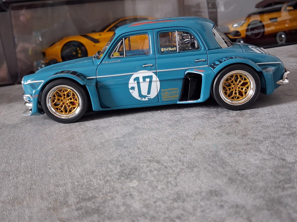 1:18 DAUPHINE LA BRUTE GREEN WITH PATINA BEST OF SHOW SEMA 2024 - OT1268