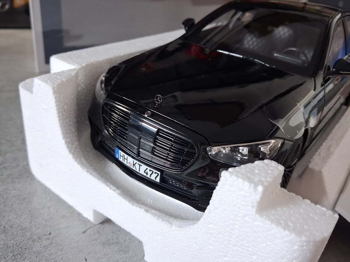 Mercedes-Benz S-Class S-Klasse (W223/ V223) AMG-Line (2021) Black - 183806