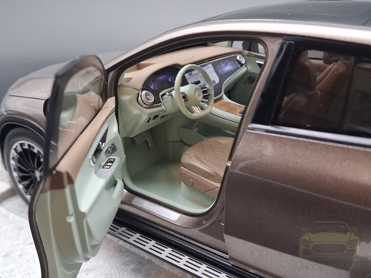 Mercedes-Benz EQE SUV AMG Line (X294) - Samtbraun Metallic / Velvet Brown