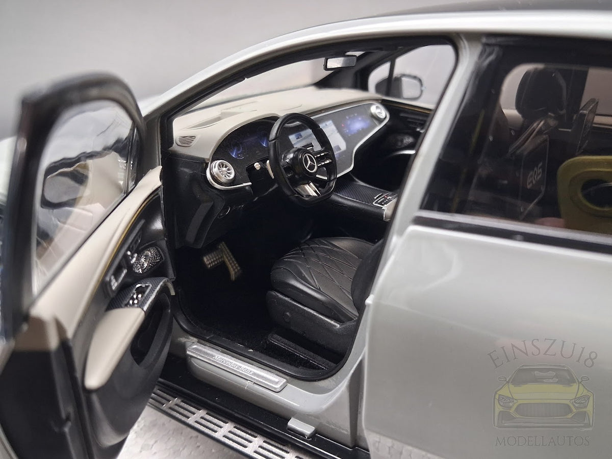 Mercedes-Benz EQS SUV AMG Line (X296) - Manufaktur Alpingrau Uni