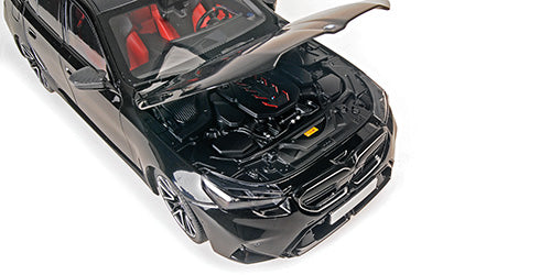 BMW M5 2024 Black Metallic (All Open) - 110023801